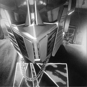 Meet your Posher, Seth